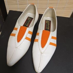 Vintage Womans Morandi slip-ons